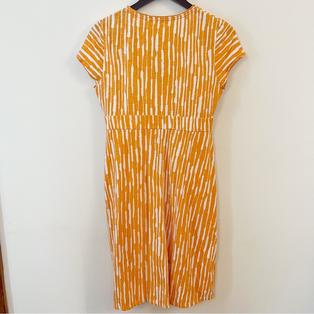Boden Casual Jersey Day Dress Orange White Geo Stripe Wrap V-neck Front 8R - Picture 6 of 9